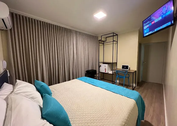 Hotel Suntuoso
